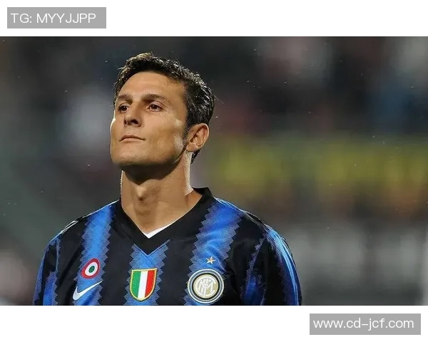 啊跟挺足球明星的传奇故事与他们背后的奋斗历程